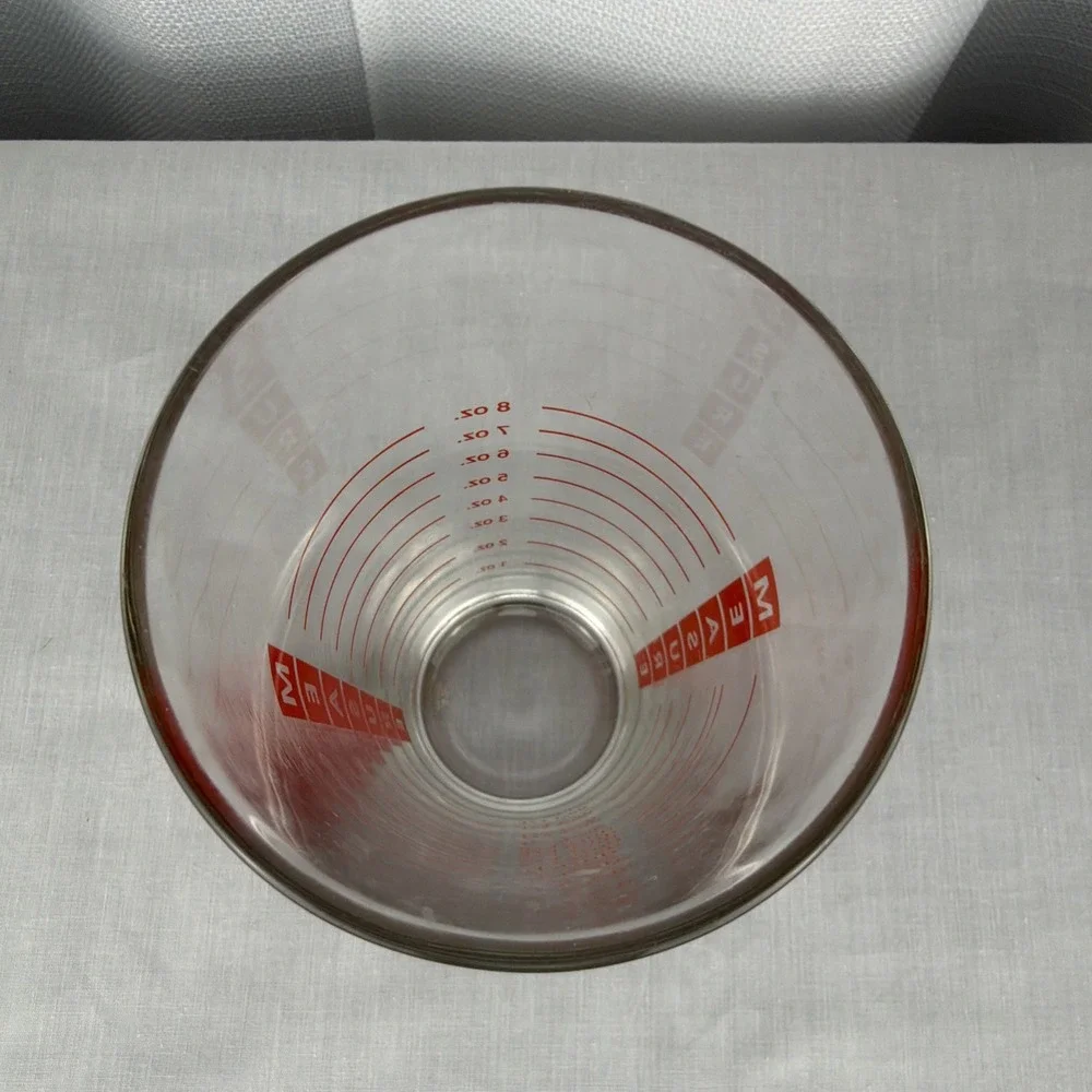 Vintage MCM midcentury Libbey Duratuff liquid/dry measuring glass red graphics